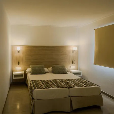 Aparthotel La Santa Maria 4*