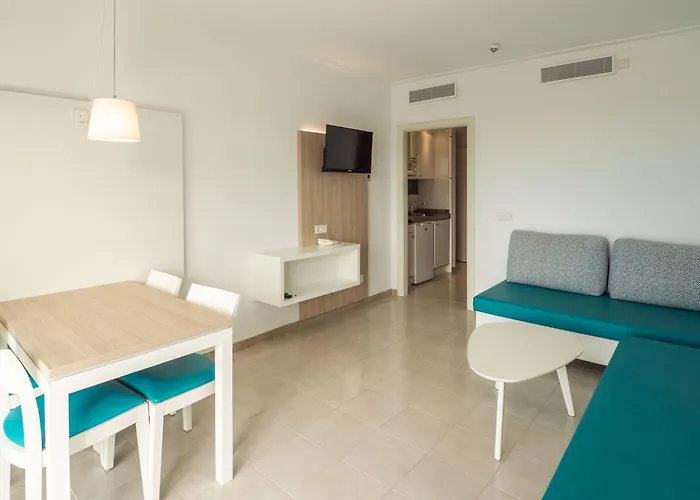 Aparthotel La Santa Maria